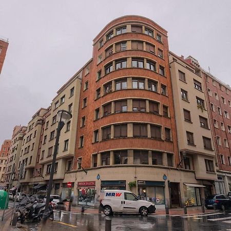 Encanto Y Confort En Calle Epalza - Tu Familia En El Corazon De Bilbao Esterno foto