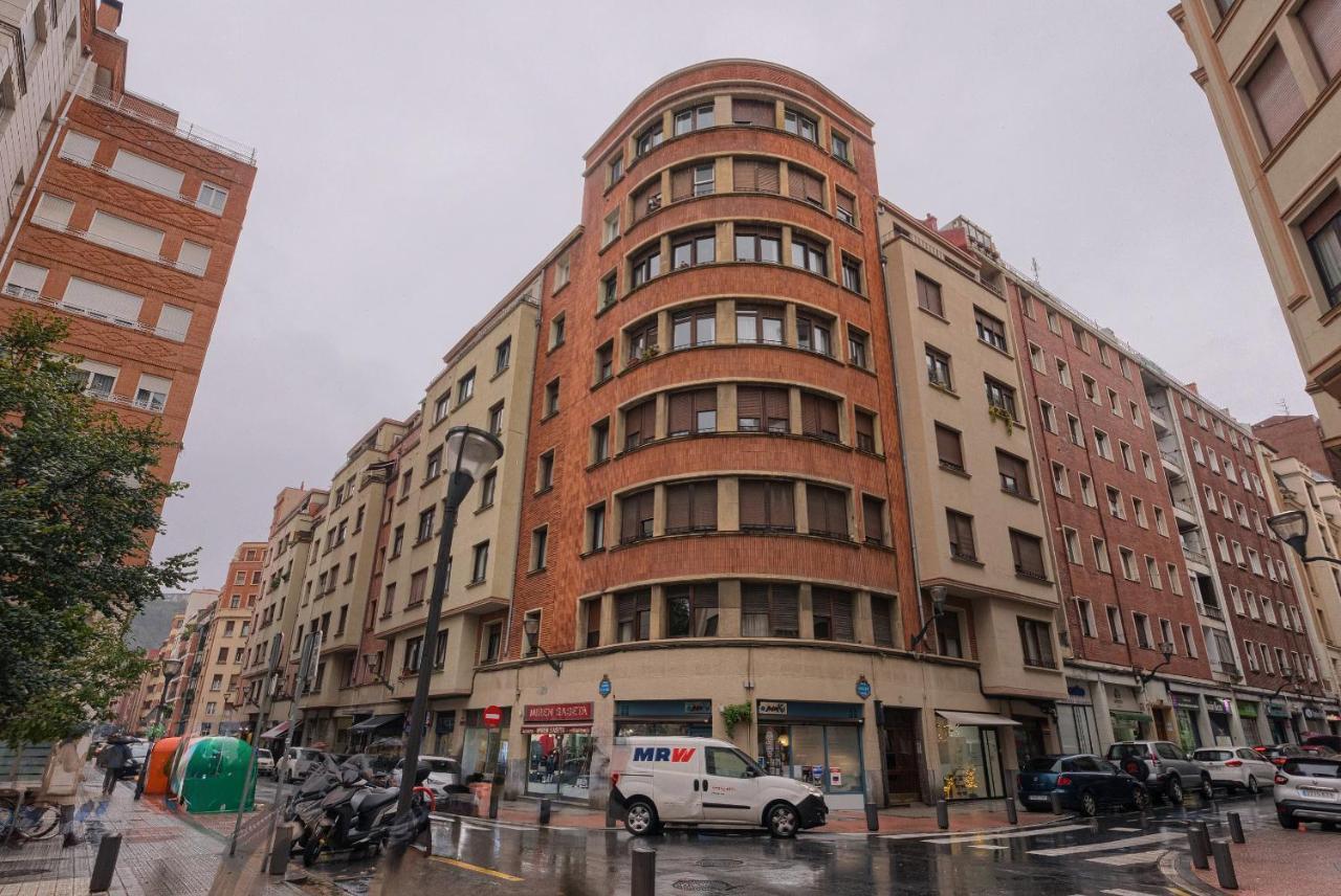Encanto Y Confort En Calle Epalza - Tu Familia En El Corazon De Bilbao Esterno foto